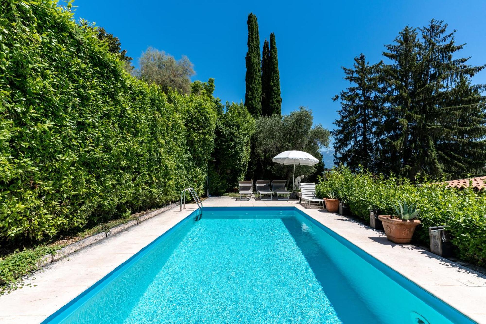 Casa Belvedere Toscolano Maderno Bagian luar foto