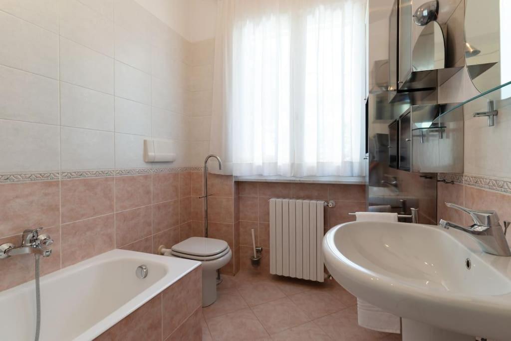 Casa Belvedere Toscolano Maderno Bagian luar foto