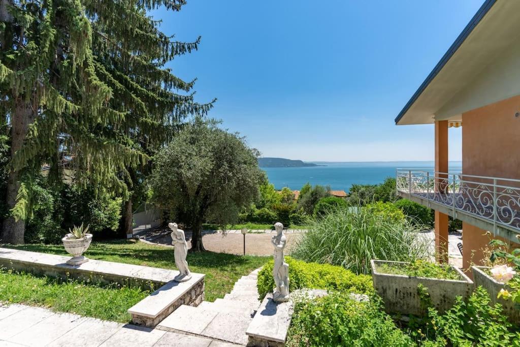 Casa Belvedere Toscolano Maderno Bagian luar foto